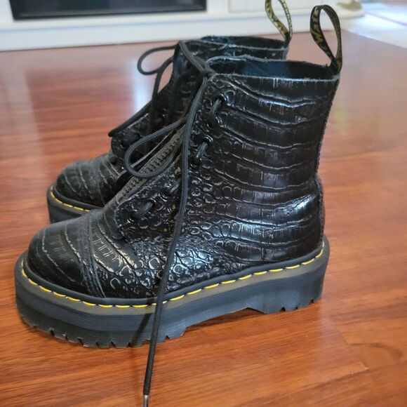 Dr Martens Black Croc Embossed Boots Leather Platforms US 5 UK 3 EU 36 - Picture 3 of 15